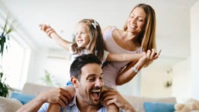 كيف تحافظين على السعادة الزوجية بعد الأطفال؟ How do you maintain marital happiness after children?